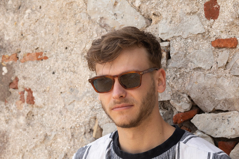 Man wearing Genoa Havana  sunglasses with Havana frame.